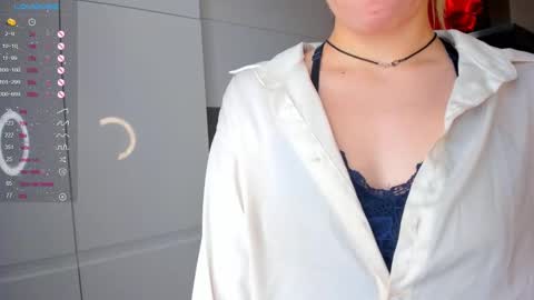 Megan and Jeniffer online show from 03/01/25, 10:13