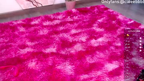 cloe online show from 12/04/24, 03:10
