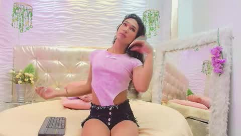 Chloe  online show from 03/15/26, 01:50