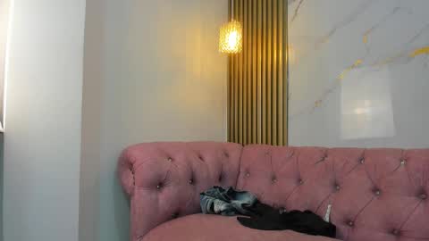 chloee_pervert online show from 02/14/25, 03:05