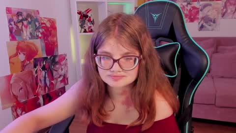 ChloeHalses online show from 03/31/26, 06:03