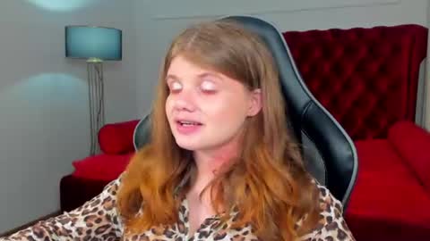 ChloeHalses online show from 07/02/26, 05:41