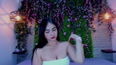 Chloe online show from 02/19/26, 12:50