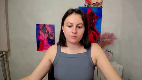 Snapshot of chloejill_ chatting on 10/21/25, 02:40 Chloe online show from 10/21/25, 02:40