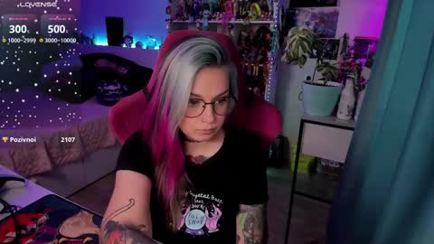 ChloeKohaku online show from 02/11/25, 09:42