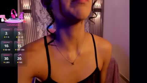 Snapshot of chloemasonn chatting on 12/23/25, 10:57 chloemasonn online show from 12/23/25, 10:57