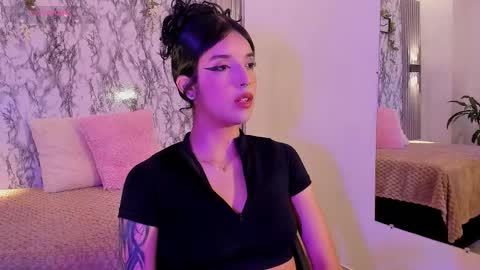 Snapshot of chloemasonn chatting on 03/26/26, 11:05 chloemasonn online show from 03/26/26, 11:05