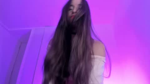 Snapshot of chloeminn chatting on 02/24/26, 04:27 chloeminn online show from 02/24/26, 04:27