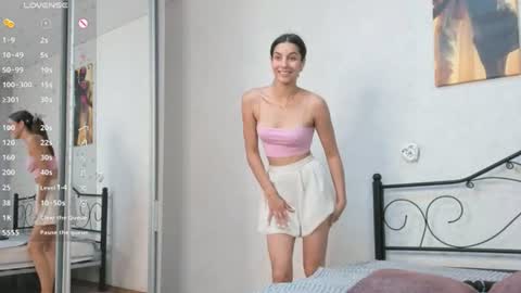 Snapshot of chloemorriss chatting on 07/11/26, 05:32 chloemorriss online show from 07/11/26, 05:32