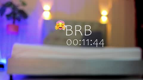 Snapshot of chloerossee chatting on 01/11/25, 04:27 Chloe rosse online show from 01/11/25, 04:27