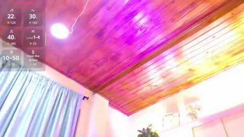 Snapshot of chloerossee chatting on 11/14/25, 01:15 Chloe rosse online show from 11/14/25, 01:15