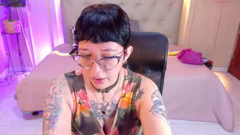 Chloe rosse online show from 07/17/26, 01:23