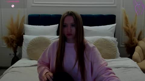 Chloe online show from 05/18/26, 04:07