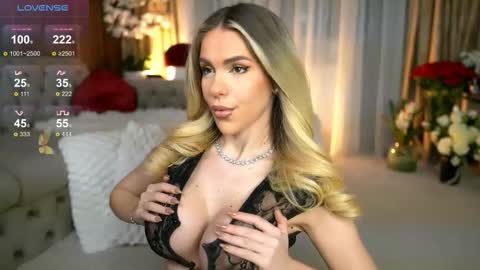 Chloe online show from 03/09/26, 09:19