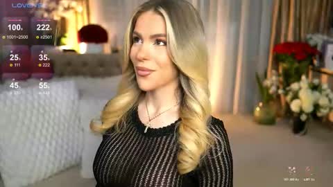 Chloe online show from 03/12/26, 09:32