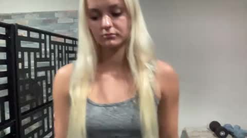 Chloe Babe online show from 01/18/26, 05:00