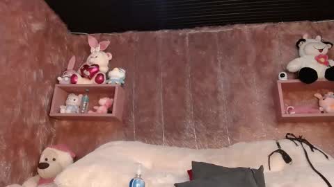 chlooe_zoe online show from 02/22/25, 11:13