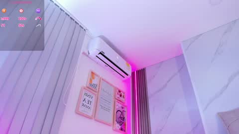 Snapshot of chlooee_ chatting on 02/05/25, 01:04 Chlooe online show from 02/05/25, 01:04