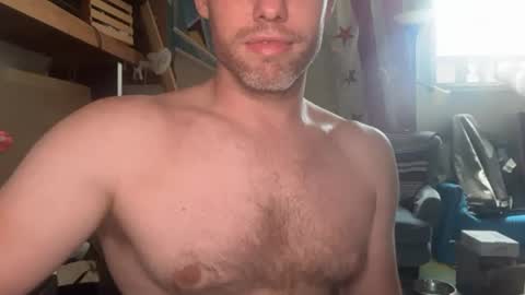 Snapshot of chmichels321 chatting on 07/13/26, 03:59 chmichels321 online show from 07/13/26, 03:59
