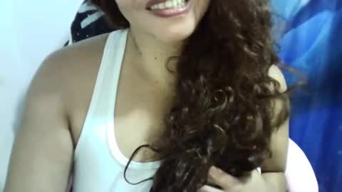 Snapshot of chochohot45 chatting on 01/18/25, 01:08 chochohot45 online show from 01/18/25, 01:08