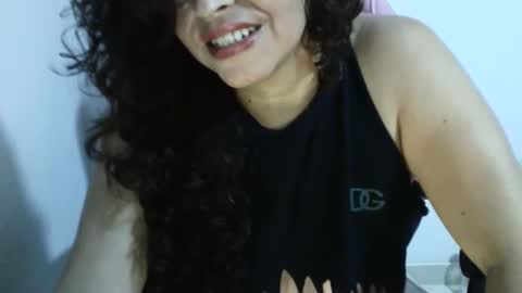 Snapshot of chochohot45 chatting on 10/06/25, 01:52 chochohot45 online show from 10/06/25, 01:52