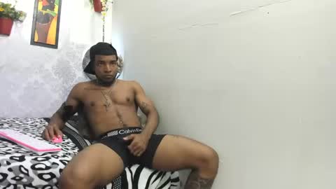 Choco online show from 11/08/25, 05:18