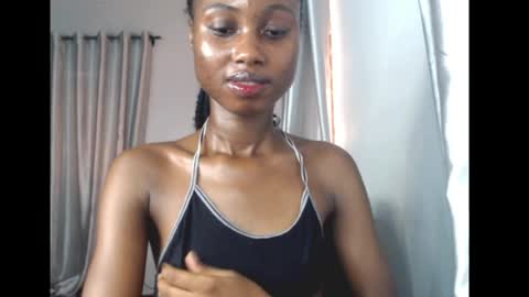 choco_petitqueen online show from 03/27/26, 08:26