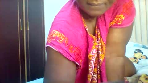 chocobabe002 online show from 05/18/26, 04:40