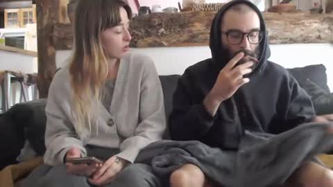 chocobear89 online show from 12/19/24, 01:40