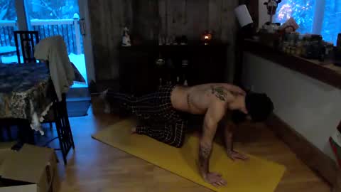 chocobear89 online show from 02/07/25, 11:56