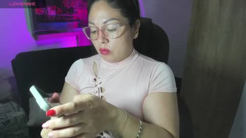 Snapshot of chocobunny_1 chatting on 05/15/26, 11:12 chocobunny_1 online show from 05/15/26, 11:12