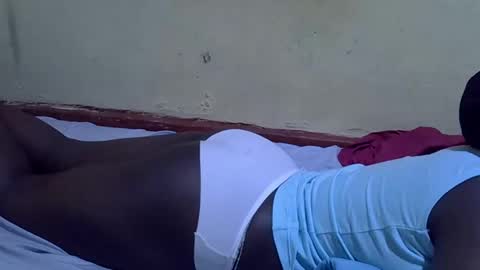 Snapshot of chocolate_baby3 chatting on 10/30/25, 08:20 chocolate_baby3 online show from 10/30/25, 08:20