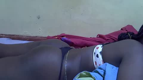 Snapshot of chocolate_baby3 chatting on 11/17/25, 11:27 chocolate_baby3 online show from 11/17/25, 11:27