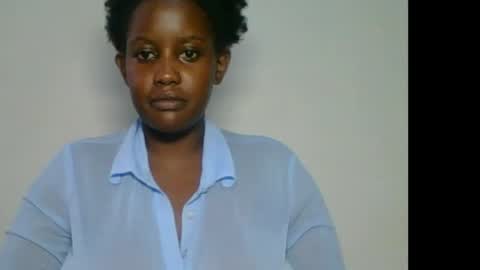 Snapshot of chocolate_queen25 chatting on 04/15/26, 08:43 chocolate queen25 online show from 04/15/26, 08:43