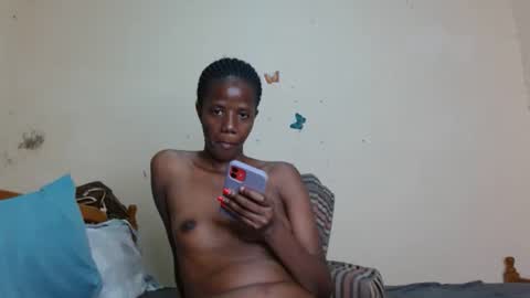 chocolatebony_ online show from 06/03/26, 08:17