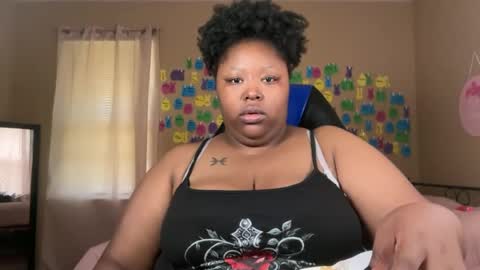Snapshot of chocolatebunnyxx69 chatting on 06/23/26, 05:44 Melina online show from 06/23/26, 05:44
