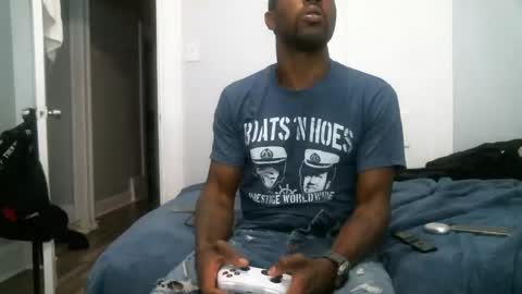 Snapshot of chocolatedolla chatting on 12/19/24, 10:21 chocolatedolla online show from 12/19/24, 10:21