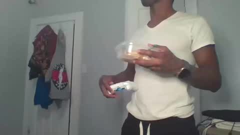 Snapshot of chocolatedolla chatting on 01/28/25, 04:50 chocolatedolla online show from 01/28/25, 04:50