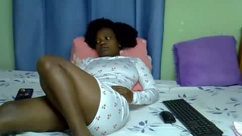 Snapshot of chocolateebonyxo chatting on 06/29/26, 06:19 Chocolate Ebony online show from 06/29/26, 06:19
