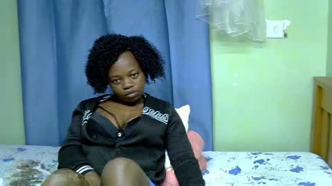Snapshot of chocolateebonyxo chatting on 07/14/26, 02:05 Chocolate Ebony online show from 07/14/26, 02:05