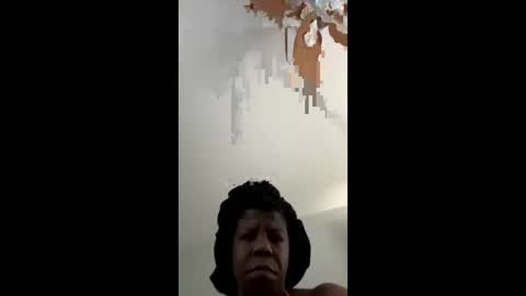 Chocolate momma1011 online show from 12/28/24, 03:26