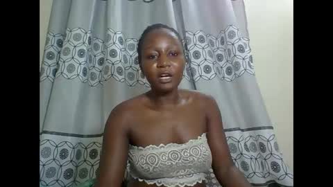 Snapshot of chocolateskin4 chatting on 09/22/25, 01:40 JANE online show from 09/22/25, 01:40