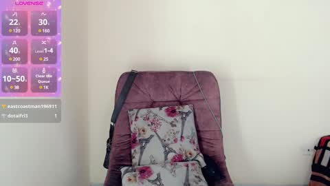 Snapshot of chocolatetriplex chatting on 01/04/25, 05:05 chocolatetriplex online show from 01/04/25, 05:05