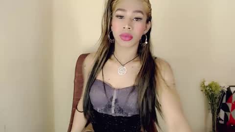 Snapshot of chocolatetriplex chatting on 03/04/25, 03:26 chocolatetriplex online show from 03/04/25, 03:26