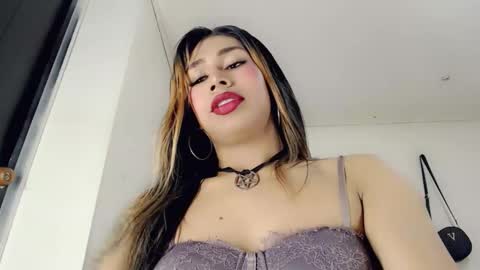 Snapshot of chocolatetriplex chatting on 10/27/25, 06:23 chocolatetriplex online show from 10/27/25, 06:23