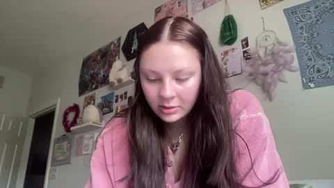 Snapshot of chocolatevanillaswirl3 chatting on 02/18/26, 04:25 chocolatevanillaswirl3 online show from 02/18/26, 04:25