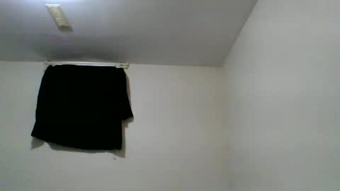 Snapshot of chocolatinhermoso chatting on 12/17/24, 07:04 Chocolatinhermoso online show from 12/17/24, 07:04