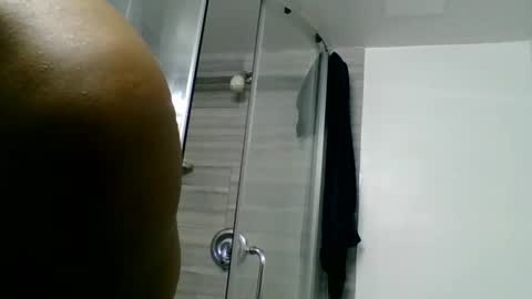 Snapshot of chocolatinhermoso chatting on 01/03/25, 03:44 Chocolatinhermoso online show from 01/03/25, 03:44