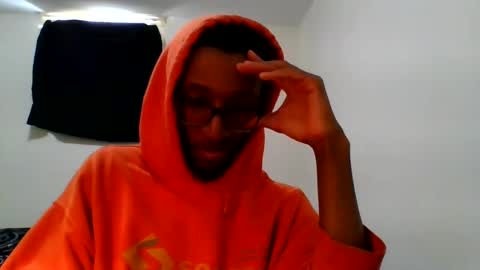 Snapshot of chocolatinhermoso chatting on 02/20/25, 05:18 Chocolatinhermoso online show from 02/20/25, 05:18