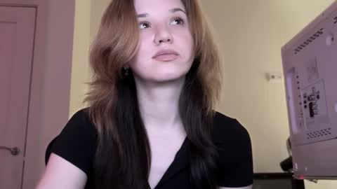 Lissa online show from 12/23/25, 02:20